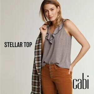 Cabi Women’s Blouse Ruffle Sleeveless Tan Black Star Print Top Size Medium